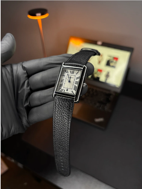 Old Money Tank - Quartz Watch